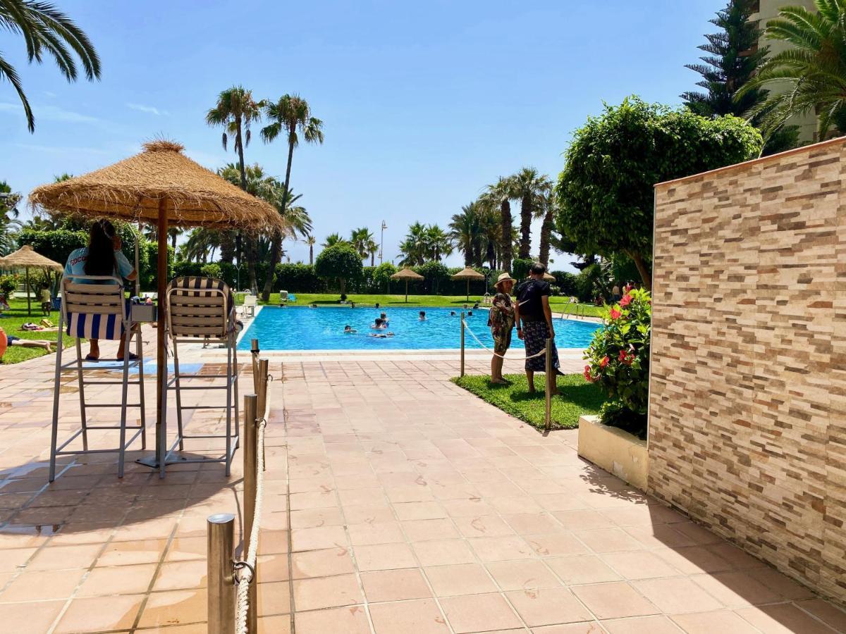 Genial Apartamento En 1A Linea De Playa Con Piscina Almuñécar Zewnętrze zdjęcie