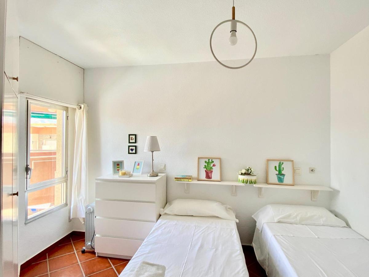 Genial Apartamento En 1A Linea De Playa Con Piscina Almuñécar Zewnętrze zdjęcie
