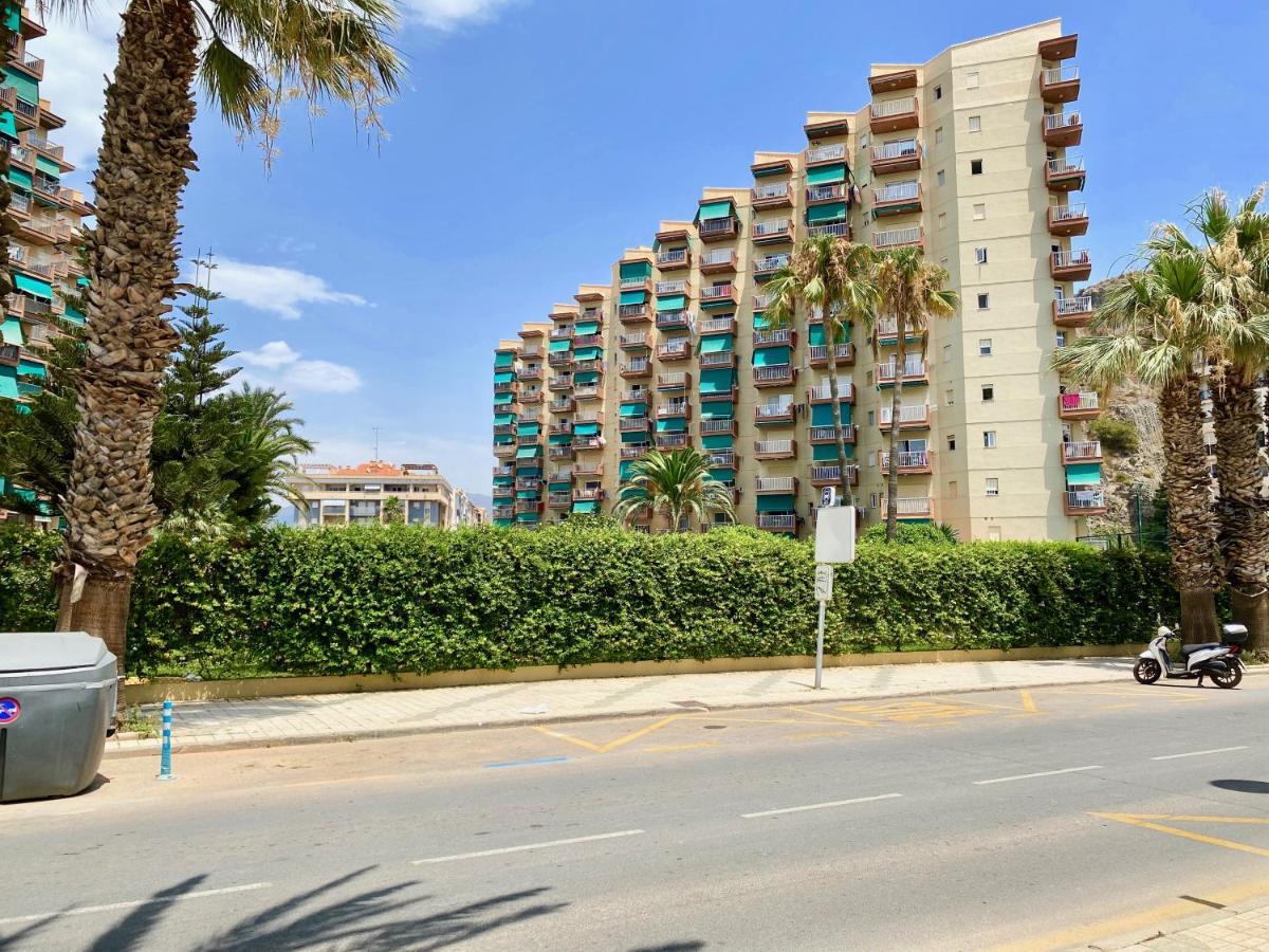 Genial Apartamento En 1A Linea De Playa Con Piscina Almuñécar Zewnętrze zdjęcie