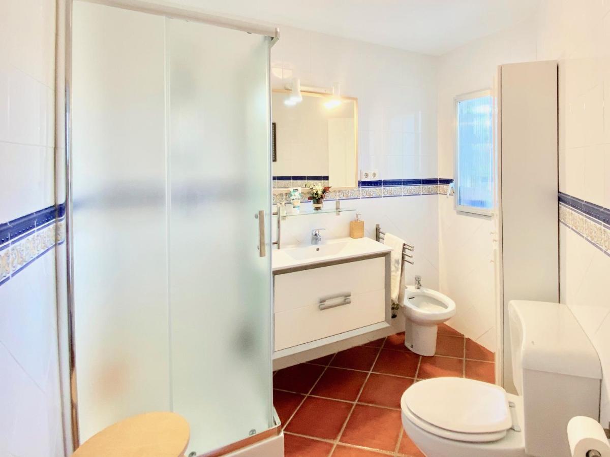 Genial Apartamento En 1A Linea De Playa Con Piscina Almuñécar Zewnętrze zdjęcie